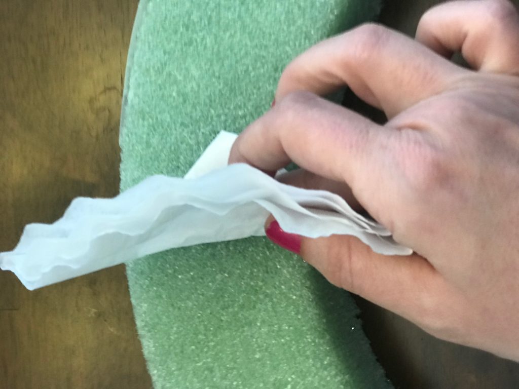 How to Make a Coffee Filter Wreath for $5