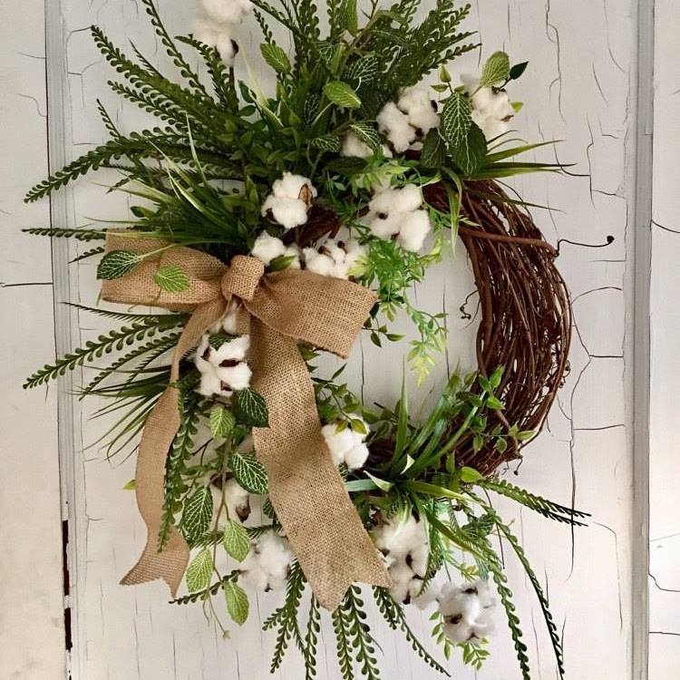 Farmhouse Style Decorating Ideas - Cotton Wreath